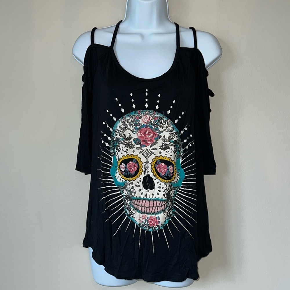 3/4 sleeve cold shoulder top